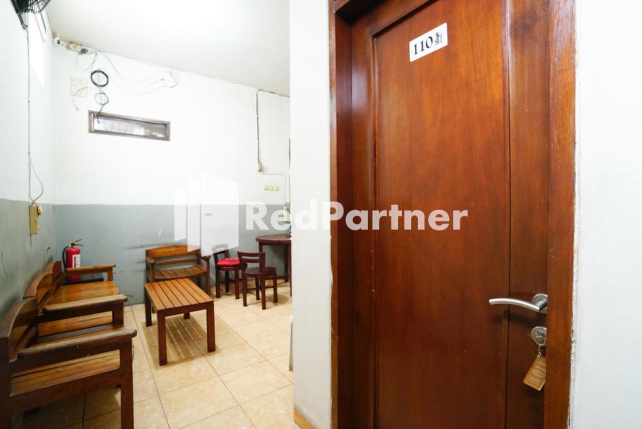 Hotel Bright Near Itc Mangga Dua Mitra Reddoorz Jakarta